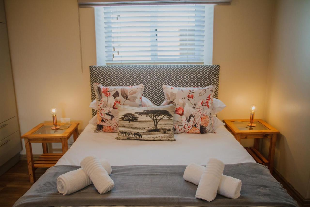 Melk Houte Bosch Manor House Apartamento Swellendam Exterior foto